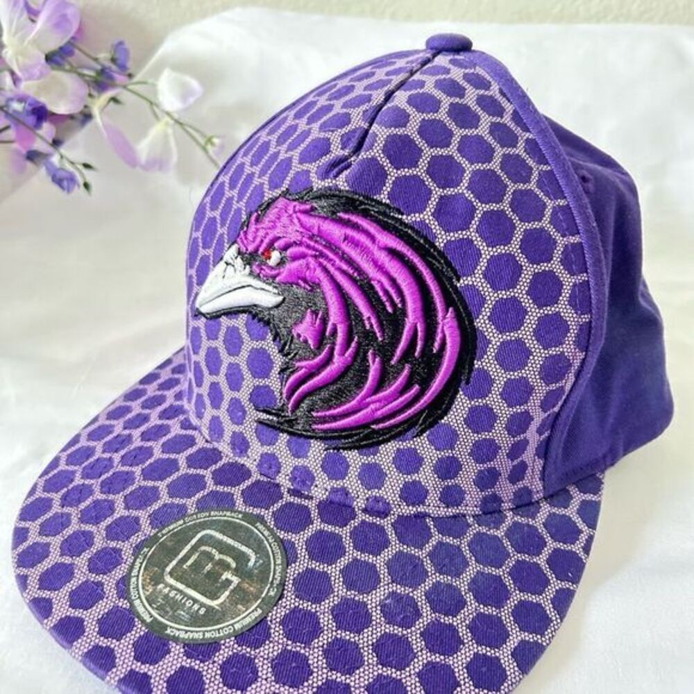 SL Fashions Purple Hexagonal Pattern Hat